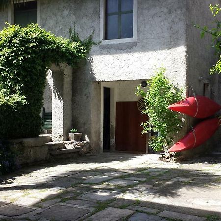 Il Vecchio Cortile Apartment Mandello del Lario Luaran gambar