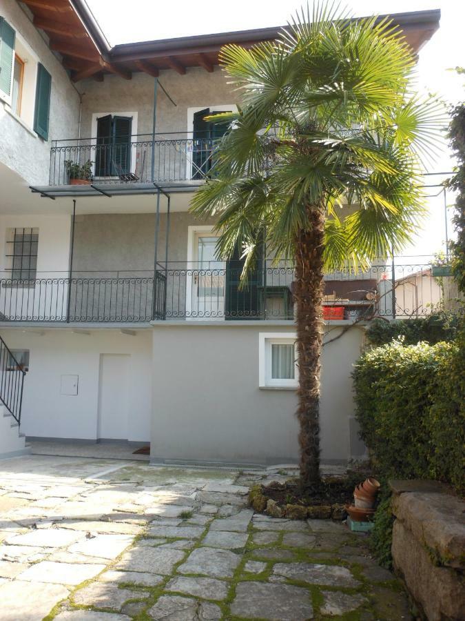 Il Vecchio Cortile Apartment Mandello del Lario Luaran gambar
