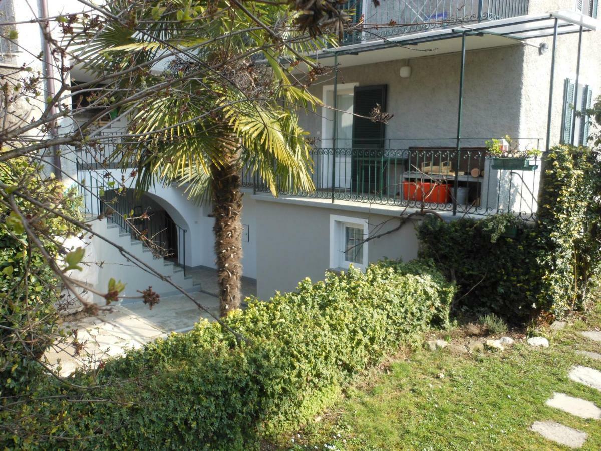 Il Vecchio Cortile Apartment Mandello del Lario Luaran gambar